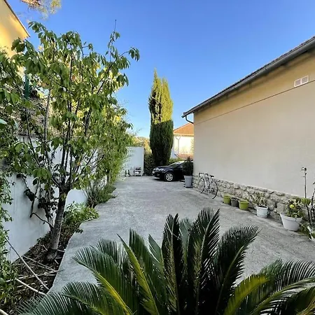 Studio Prive Et Jardin Marseille Exterior photo